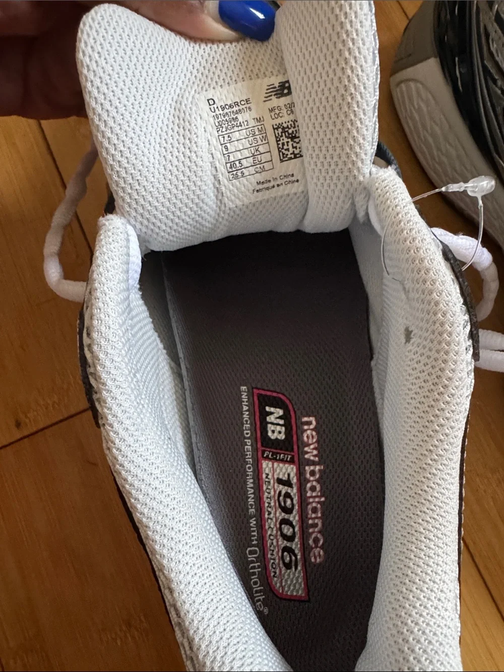 New Balance White and Silver Mesh Running Shoes